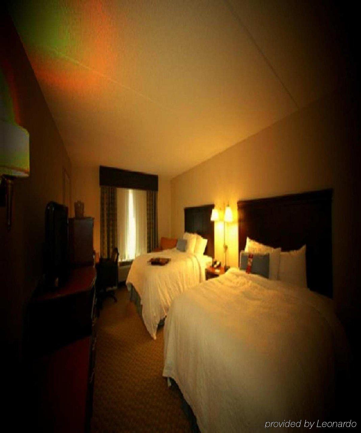 Hampton Inn Syracuse Clay Ливерпуль Номер фото