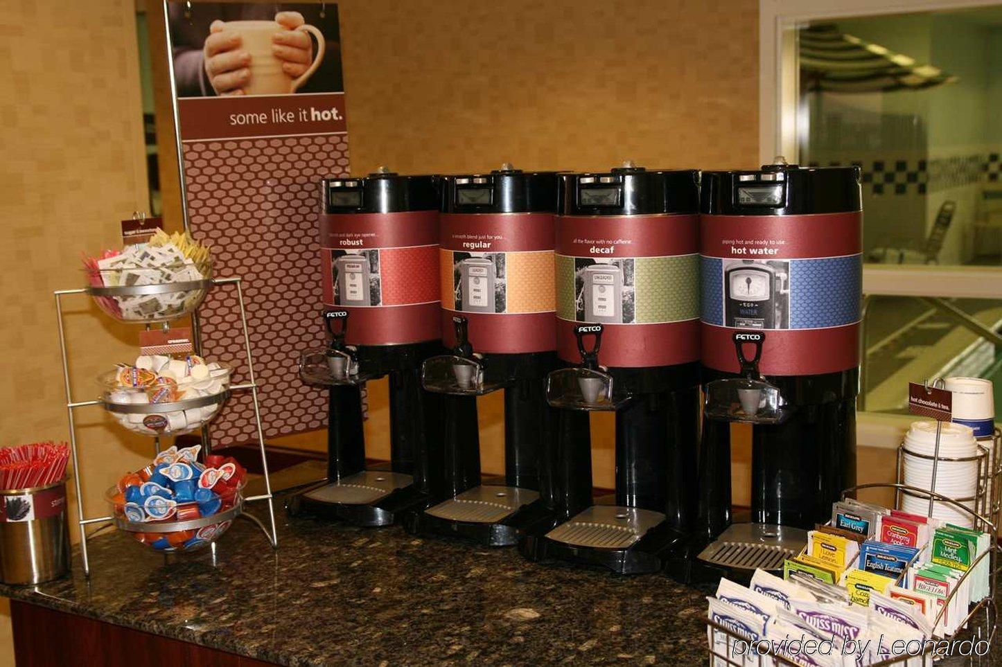 Hampton Inn Syracuse Clay Ливерпуль Ресторан фото